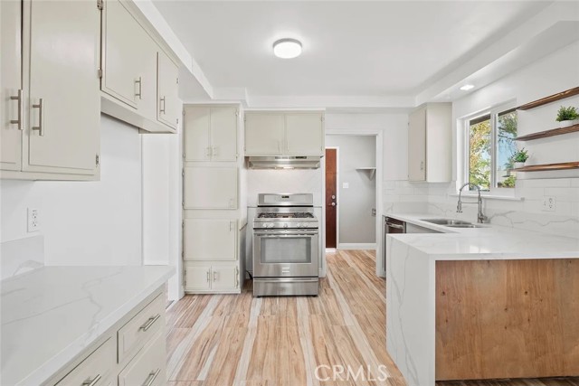 Detail Gallery Image 10 of 29 For 1326 W Avenue H10, Lancaster,  CA 93534 - 3 Beds | 1/1 Baths