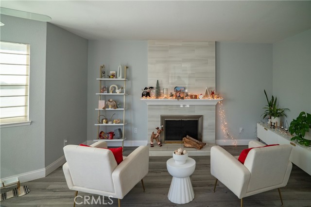 1454 Cresta, Corona CA: https://media.crmls.org/medias/db4723c7-0256-4600-8ae2-da9a0956ba44.jpg