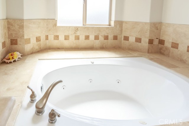 2010 Curtis Avenue, Redondo Beach, California 90278, 4 Bedrooms Bedrooms, ,2 BathroomsBathrooms,Residential,Sold,Curtis,SB18108494