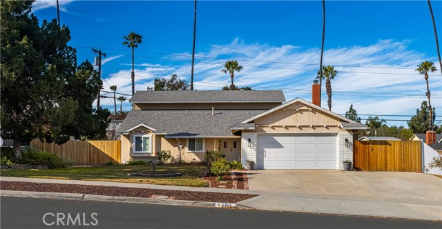 Detail Gallery Image 1 of 21 For 6193 Academy Ave, Riverside,  CA 92506 - 5 Beds | 3 Baths