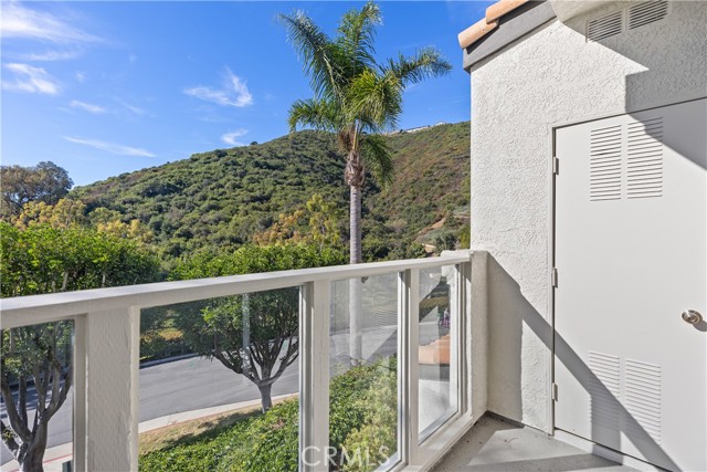 Detail Gallery Image 30 of 39 For 30902 Clubhouse Dr 5g,  Laguna Niguel,  CA 92677 - 2 Beds | 2/1 Baths