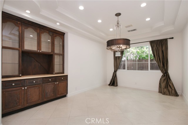 Detail Gallery Image 22 of 47 For 5218 Otis Ave, Tarzana,  CA 91356 - 7 Beds | 6 Baths