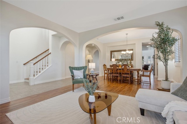 Detail Gallery Image 7 of 42 For 24923 Hearth Ct, Valencia,  CA 91354 - 4 Beds | 3/1 Baths