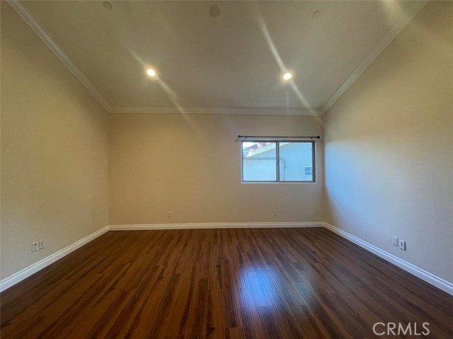 Detail Gallery Image 12 of 20 For 5234 Vantage #105,  Valley Village,  CA 91607 - 2 Beds | 3 Baths