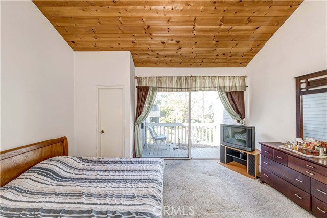 Detail Gallery Image 11 of 22 For 25473 Pine Creek Ln, Wilmington,  CA 90744 - 2 Beds | 2 Baths