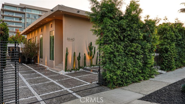 Detail Gallery Image 30 of 45 For 8840 Ashcroft Ave, West Hollywood,  CA 90048 - 3 Beds | 4 Baths