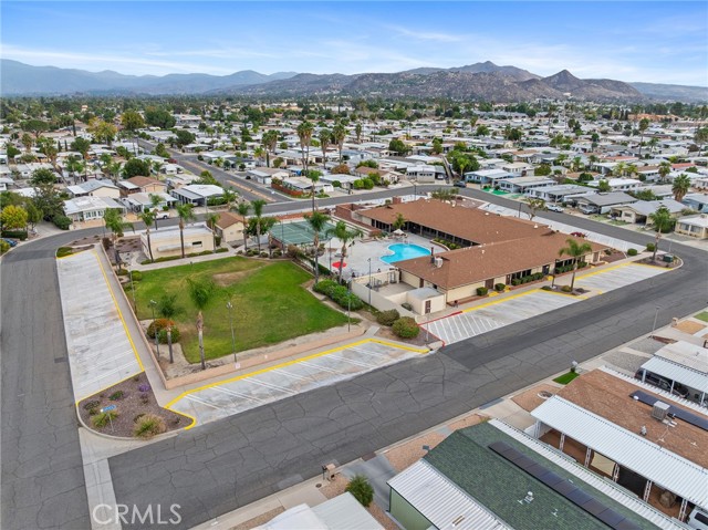 471 Santa Clara Circle, Hemet CA: https://media.crmls.org/medias/db4b83c5-ca80-4d92-8357-571b88ec32b7.jpg
