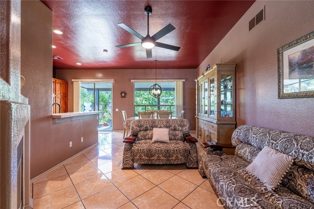22670 Downing Street, Moreno Valley CA: https://media.crmls.org/medias/db4bc144-b44e-4239-ba73-4783025c5548.jpg