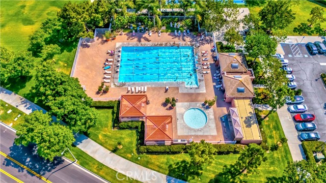 19 Las Cruces, Irvine CA: https://media.crmls.org/medias/db4c1c16-d0db-4dc3-b436-8e4002367f00.jpg