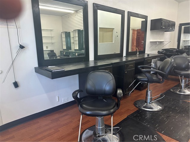 5003 Abbott Rd, Lynwood, California 90262, ,Commercial Lease,For Rent,5003 Abbott Rd,CRDW25156446