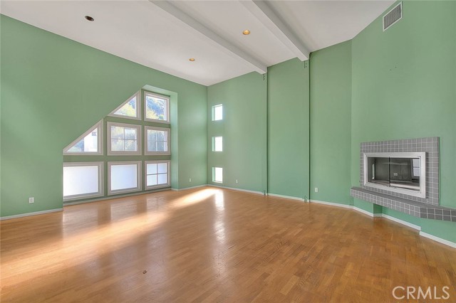 Detail Gallery Image 6 of 69 For 6423 Deep Dell, Hollywood,  CA 90068 - 3 Beds | 2/1 Baths