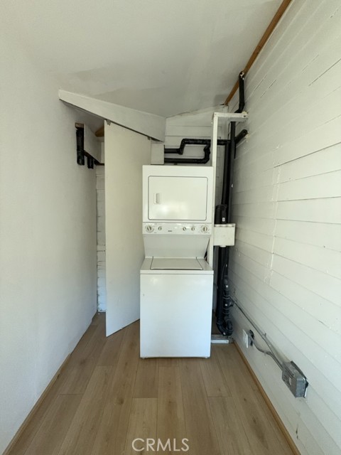 5867 Grove Street, Lucerne CA: https://media.crmls.org/medias/db4d26fd-b970-4718-b95c-726b6221b21b.jpg