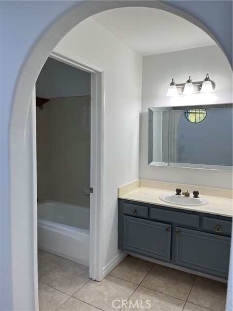 29752 Strawberry Hill Drive, Agoura Hills CA: https://media.crmls.org/medias/db4d9550-4110-4b20-aa79-fd11a2cb26ea.jpg
