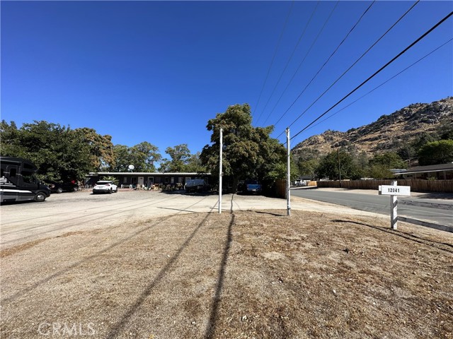 Image 14 of 19 For 12041 Sierra Way