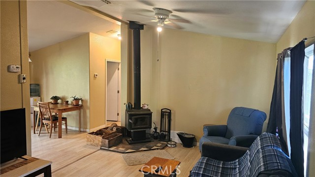 Detail Gallery Image 5 of 30 For 15560 20th Ave, Clearlake,  CA 95422 - 3 Beds | 2 Baths