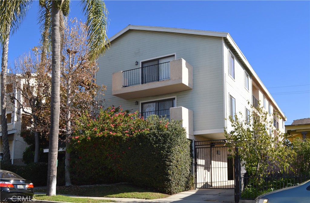 1410 Coronado Avenue, Long Beach, CA 90804