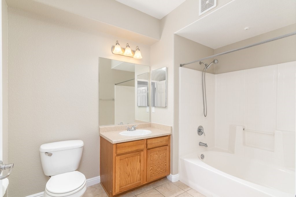 Detail Gallery Image 16 of 36 For 41410 Juniper St #323,  Murrieta,  CA 92562 - 2 Beds | 2 Baths