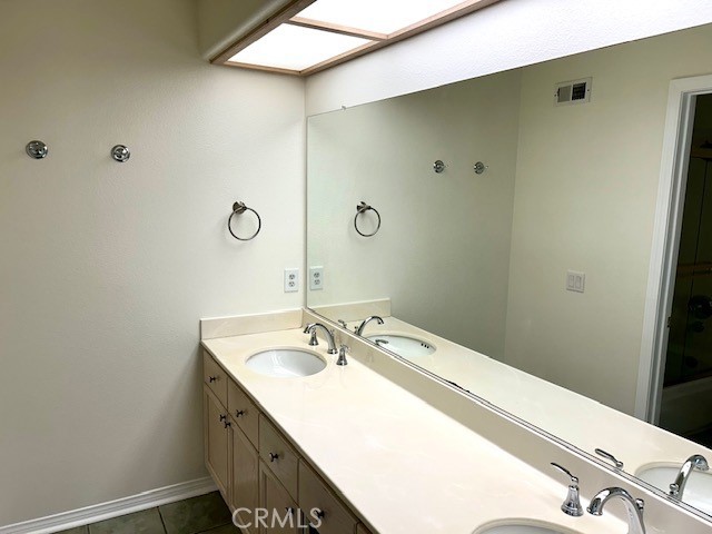 Detail Gallery Image 25 of 25 For 2801 Sepulveda Bld #50,  Torrance,  CA 90505 - 3 Beds | 2/1 Baths