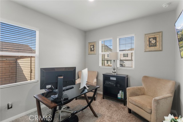 Detail Gallery Image 21 of 36 For 20793 Spring Mountain Rd, Riverside,  CA 92507 - 4 Beds | 2 Baths