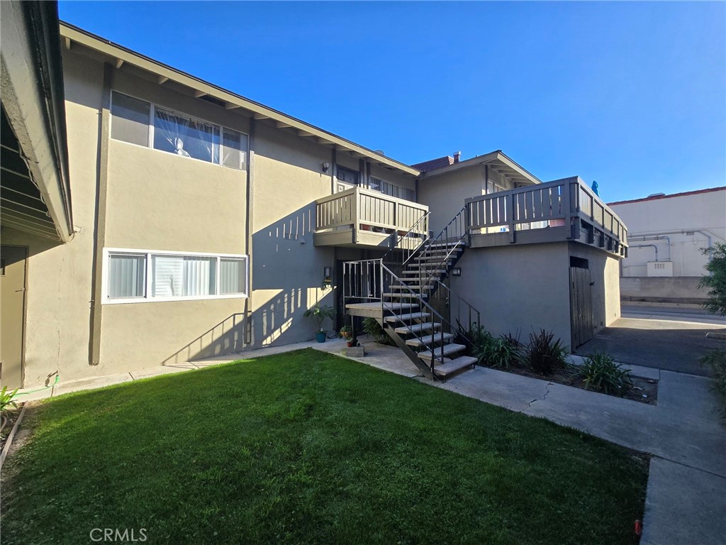 MLS #OC25251189 image #5