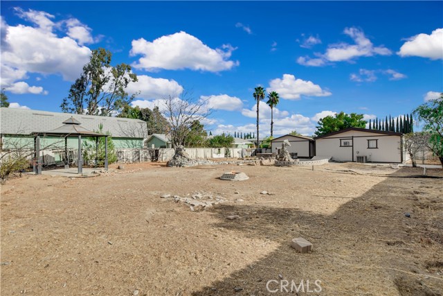 Detail Gallery Image 30 of 36 For 24650 Rooster Rd, Wildomar,  CA 92595 - 4 Beds | 2 Baths