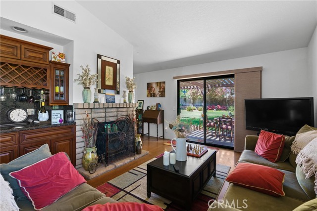 4319 Valley Drive, Santa Maria CA: https://media.crmls.org/medias/db51a3b3-2b89-430e-ba8b-9ece3d0246a1.jpg