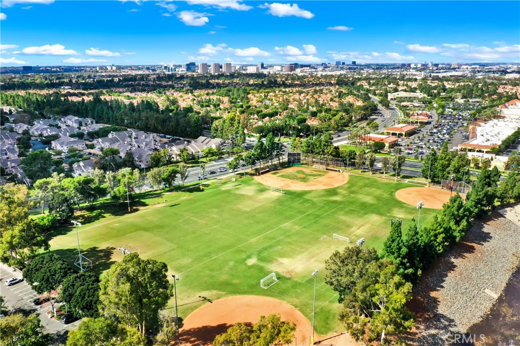 MLS #OC25245389 image #32