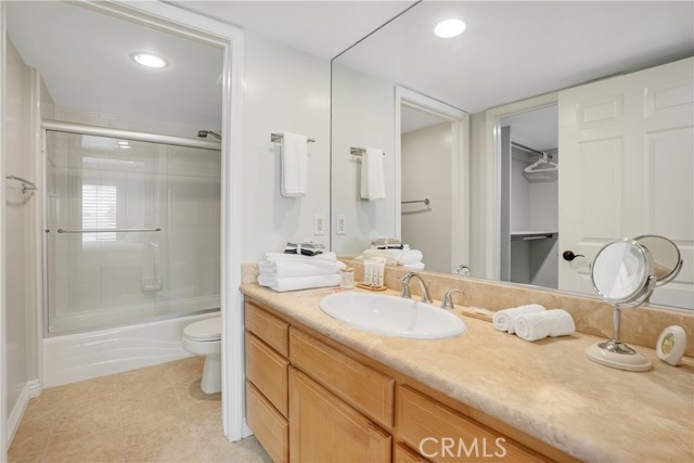 10623 Moorpark Street, 1 photo 21