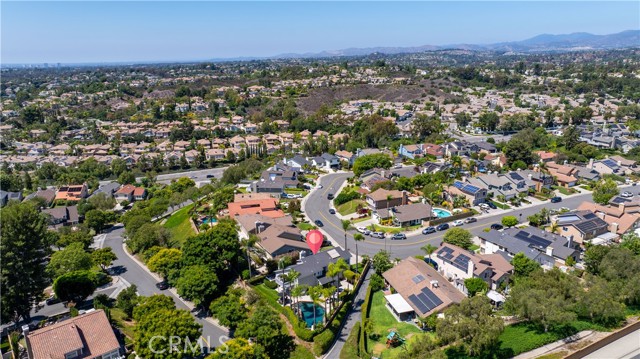 Detail Gallery Image 4 of 51 For 27585 Carballo, Mission Viejo,  CA 92692 - 4 Beds | 3 Baths
