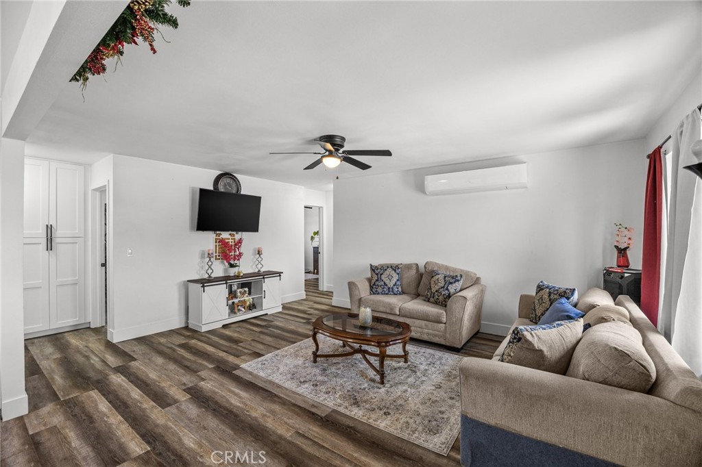 Db554111 5Fe1 4F20 937B 1Aa66Ca6E0Bc 1676 W 8Th Street, San Bernardino, Ca 92411 &Lt;Span Style='BackgroundColor:transparent;Padding:0Px;'&Gt; &Lt;Small&Gt; &Lt;I&Gt; &Lt;/I&Gt; &Lt;/Small&Gt;&Lt;/Span&Gt;