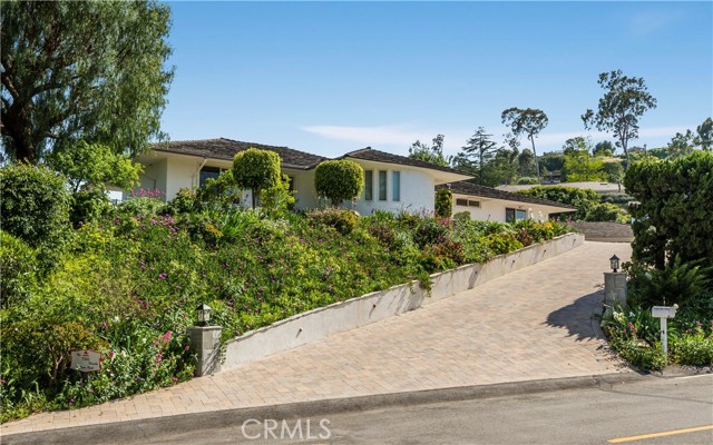 Detail Gallery Image 2 of 40 For 2 Bowie Rd, Rolling Hills,  CA 90274 - 5 Beds | 7 Baths