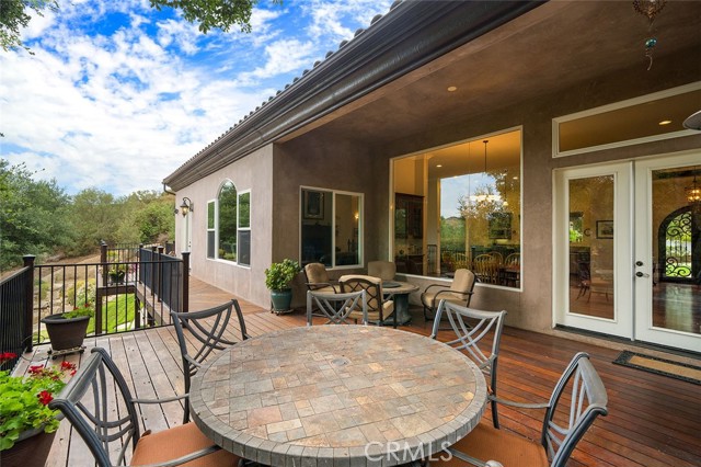 40860 Calle Bandido, Murrieta CA: https://media.crmls.org/medias/db583426-6bad-4ee2-81a5-36ba7170904e.jpg