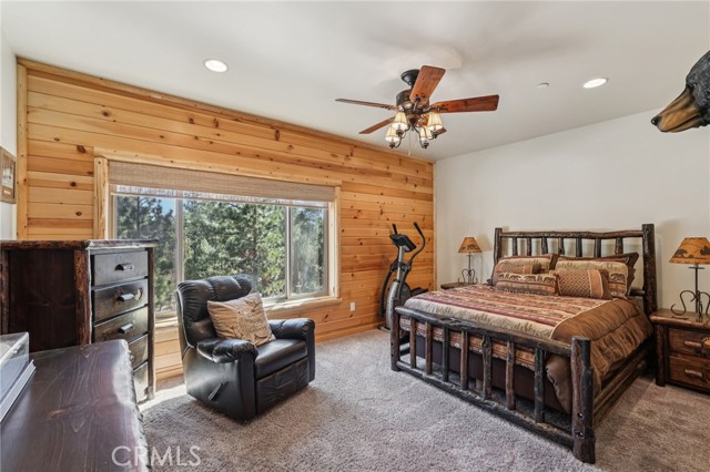Detail Gallery Image 23 of 39 For 1039 Heritage Trl, Big Bear City,  CA 92314 - 4 Beds | 4/1 Baths