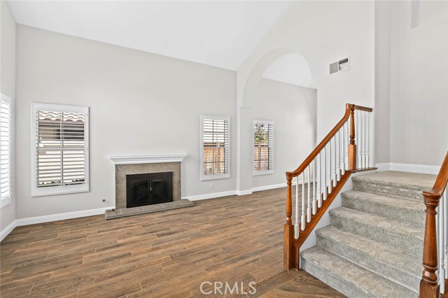 23950 Nicole Way, Yorba Linda CA: https://media.crmls.org/medias/db59ff2b-d05a-4fb7-9925-57820ced87f1.jpg