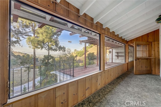 Detail Gallery Image 14 of 36 For 3351 Coldwater Canyon Ave, Studio City,  CA 91604 - 3 Beds | 3 Baths