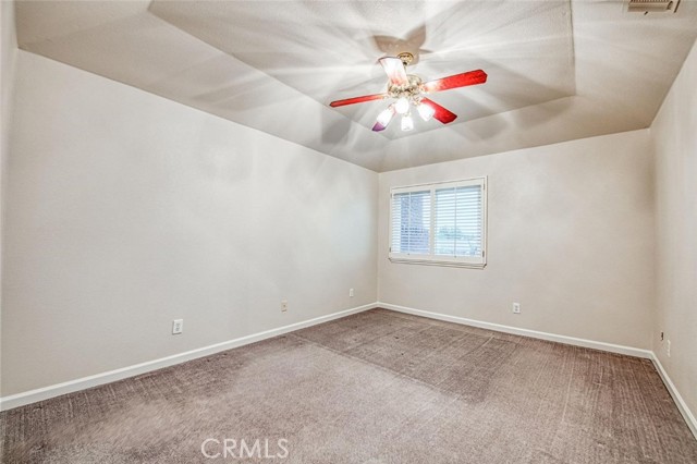 Detail Gallery Image 43 of 50 For 529 E Chesapeake Cir, Fresno,  CA 93730 - 4 Beds | 3/1 Baths