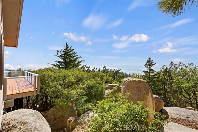 33052 Piedras Grandes, Green Valley Lake CA: https://media.crmls.org/medias/db5b5bd3-af63-4b17-89c5-a343bfed9632.jpg