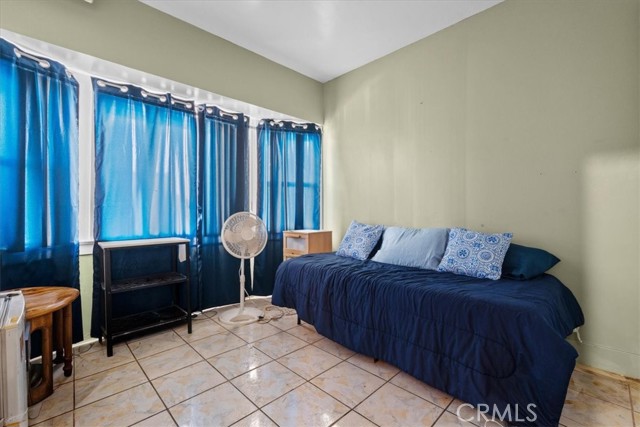 Detail Gallery Image 18 of 35 For 2823 E 6th, Los Angeles,  CA 90023 - 3 Beds | 2 Baths