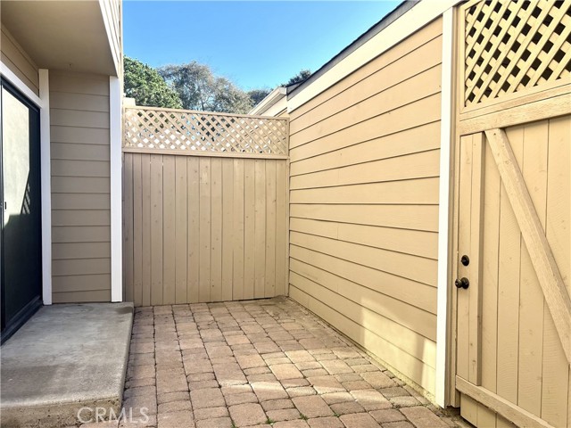 Detail Gallery Image 39 of 41 For 4 Latitude Ct, Newport Beach,  CA 92663 - 3 Beds | 2/1 Baths