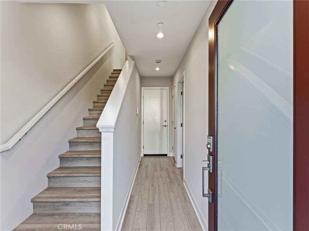 MLS #OC25245479 image #7