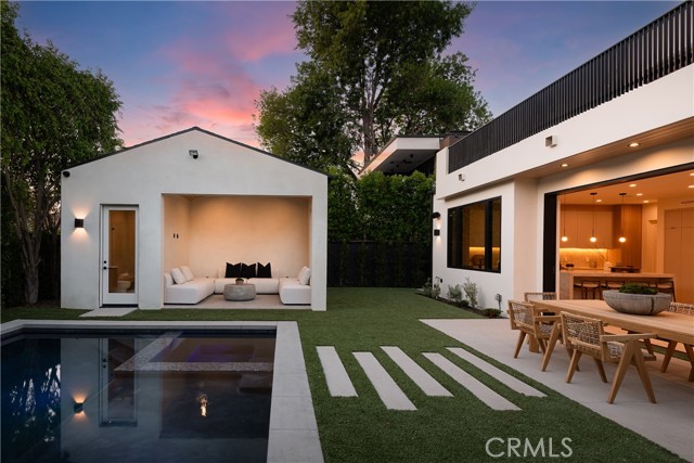 4455 Katherine Avenue, Sherman Oaks CA: https://media.crmls.org/medias/db5d686e-2ad7-46e8-972b-47bb4b783349.jpg