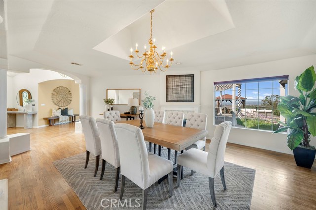 40115 Via Cordova, Temecula CA: https://media.crmls.org/medias/db5ec870-e36a-4947-b9b8-be7ed6015677.jpg