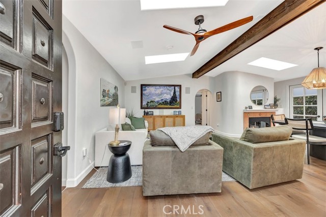 Detail Gallery Image 6 of 32 For 306 Avenida Monterey, San Clemente,  CA 92672 - 4 Beds | 3 Baths