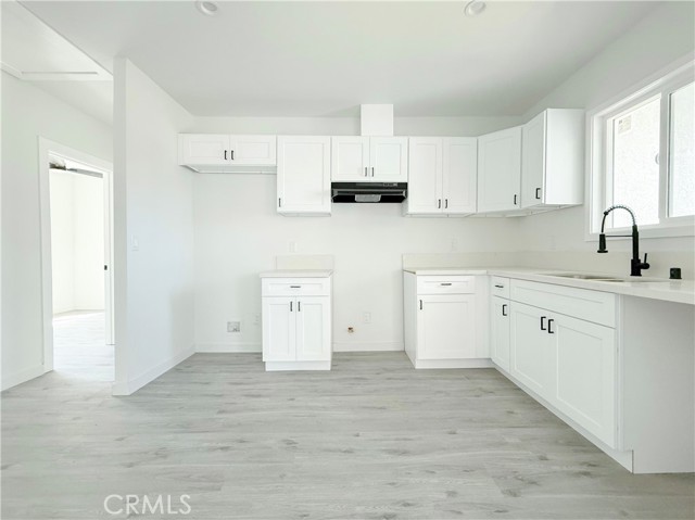 Detail Gallery Image 7 of 20 For 405 S Bradfield Ave, Compton,  CA 90221 - 3 Beds | 2 Baths