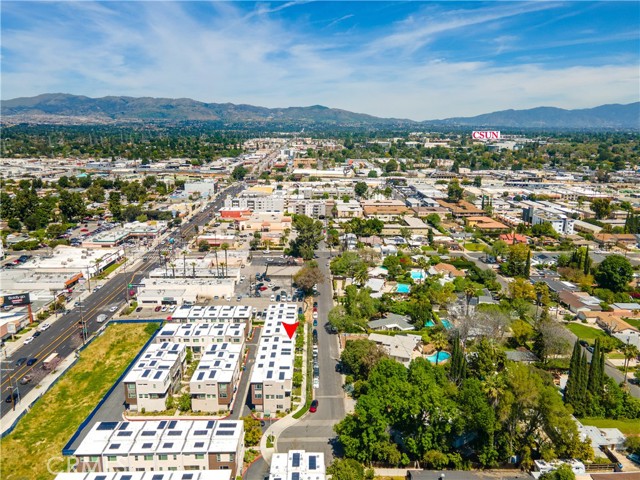 Detail Gallery Image 26 of 29 For 8416 N Fusion Way, Northridge,  CA 91325 - 3 Beds | 3/1 Baths