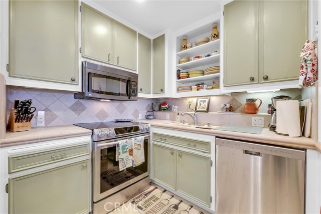 6309 Via Colinita, Rancho Palos Verdes CA: https://media.crmls.org/medias/db618532-cc77-4bd4-a0a1-f51802c39798.jpg