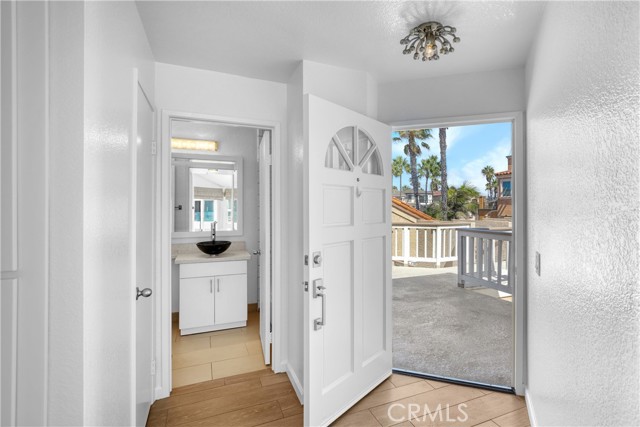 Detail Gallery Image 29 of 33 For 2000 Coast Hwy #309,  Huntington Beach,  CA 92648 - 2 Beds | 2 Baths