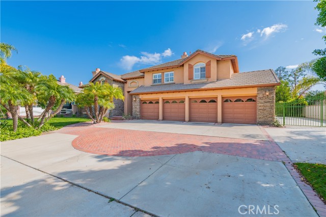 Detail Gallery Image 1 of 35 For 27860 Mount Shasta Way, Yorba Linda,  CA 92887 - 5 Beds | 3/1 Baths