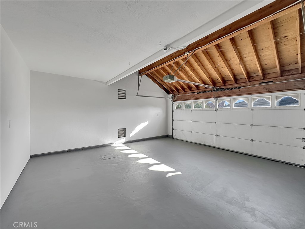 MLS #PW25230850 image #32