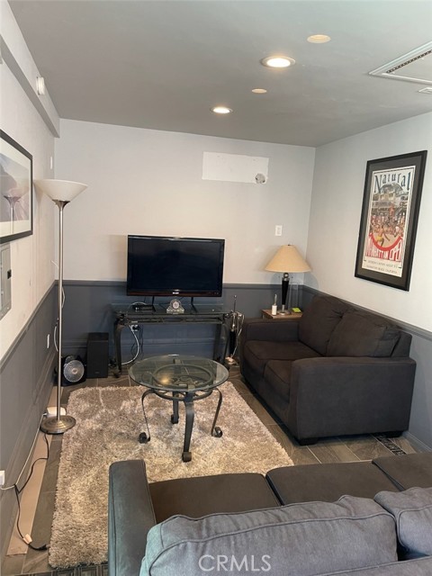 4348 Adenmoor Avenue, Lakewood, CA, 90713 4348 Adenmoor Avenue, Lakewood, CA, 90713